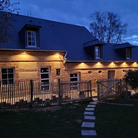 Bed and Breakfast Les Fabulettes Auffay Exterior foto